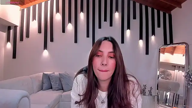 Snapshot of AnaisNin chatting on 10/08/25, 03:26 AnaisNin online show from 10/08/25, 03:26