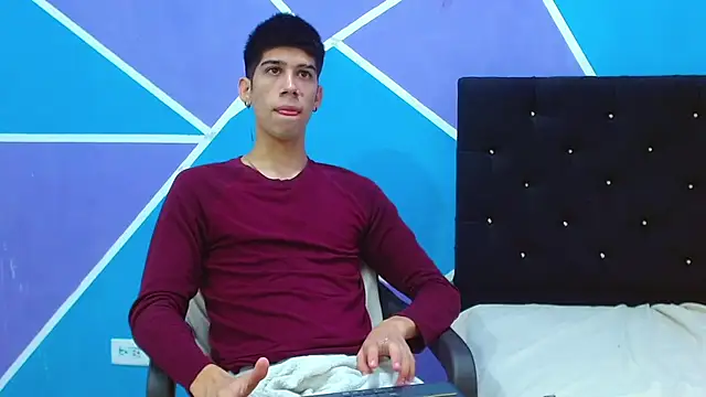 Snapshot of jhony-sex chatting on 01/15/25, 03:33 jhony-sex online show from 01/15/25, 03:33