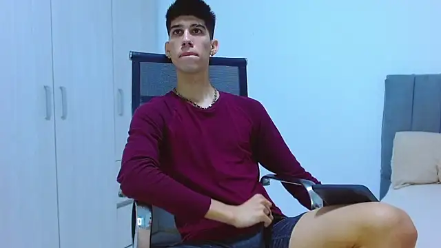 Snapshot of jhony-sex chatting on 10/23/25, 03:39 jhony-sex online show from 10/23/25, 03:39