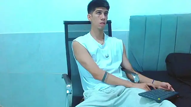 jhony-sex online show from 12/21/25, 09:33