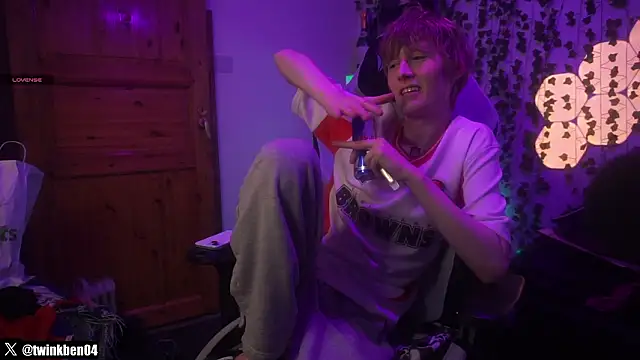 twinkben online show from 02/03/26, 03:26