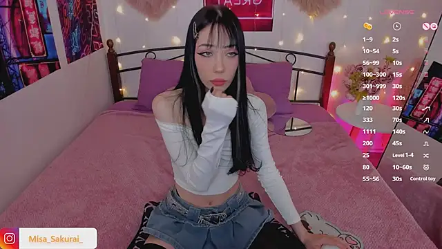 Snapshot of Misa_Sakurai chatting on 12/11/24, 12:33 Misa Sakurai online show from 12/11/24, 12:33