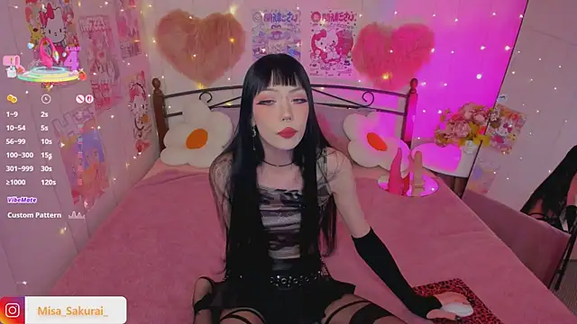 Snapshot of Misa_Sakurai chatting on 10/10/25, 12:31 Misa Sakurai online show from 10/10/25, 12:31