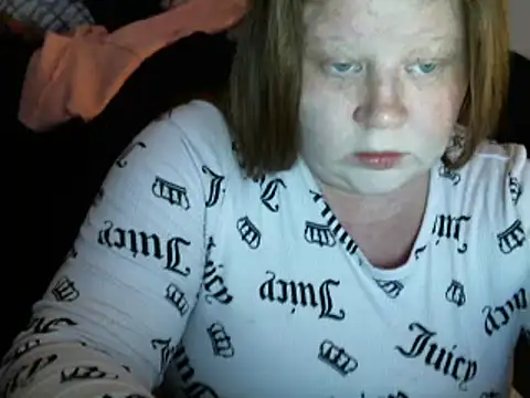 Snapshot of alishababy5678 chatting on 12/20/25, 03:13 alishababy5678 online show from 12/20/25, 03:13