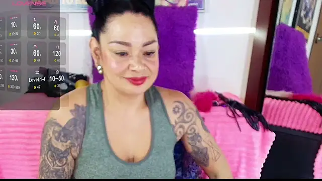 Ginna--mia online show from 04/15/26, 01:56