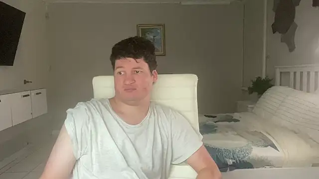 Lorenzo hernandez online show from 02/11/25, 11:12