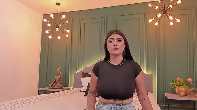 IrisBaker online show from 12/23/24, 06:05