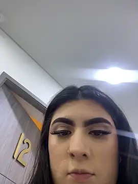 IrisBaker online show from 09/15/25, 09:04