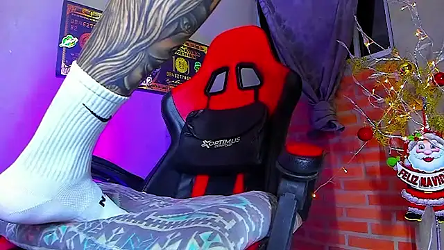 smoker445 online show from 11/30/25, 07:34