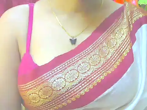 ishmita99 online show from 12/25/24, 10:06