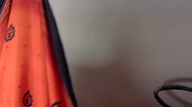 lola-   online show from 12/06/24, 04:17