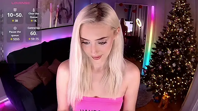 LoryWood online show from 01/05/25, 03:02