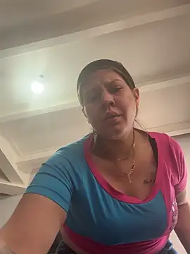 Snapshot of andreinitahg chatting on 03/20/25, 07:04 andreinitahg online show from 03/20/25, 07:04