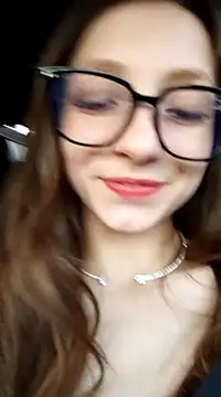 Milky flexy cat online show from 01/14/25, 03:36