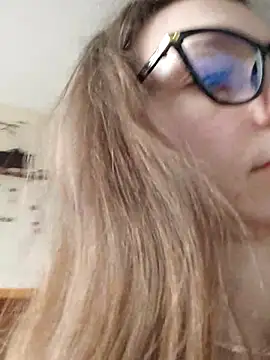 Milky flexy cat online show from 03/14/25, 02:08