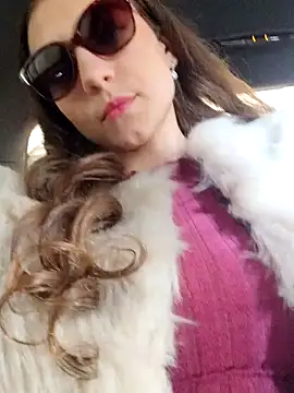 Milky flexy cat online show from 03/18/25, 02:15