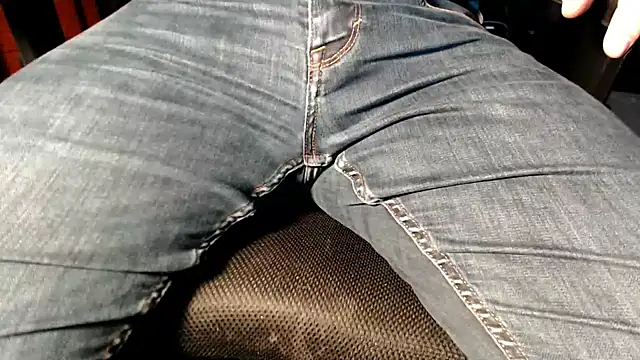 stratos009 online show from 12/26/24, 06:12