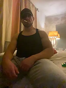 Snapshot of FumesClouds chatting on 01/15/25, 11:00 FumesClouds online show from 01/15/25, 11:00