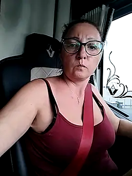 cuplubijoanna online show from 10/16/25, 12:39