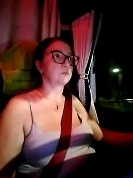 Snapshot of cuplubijoanna chatting on 02/26/26, 09:36 cuplubijoanna online show from 02/26/26, 09:36