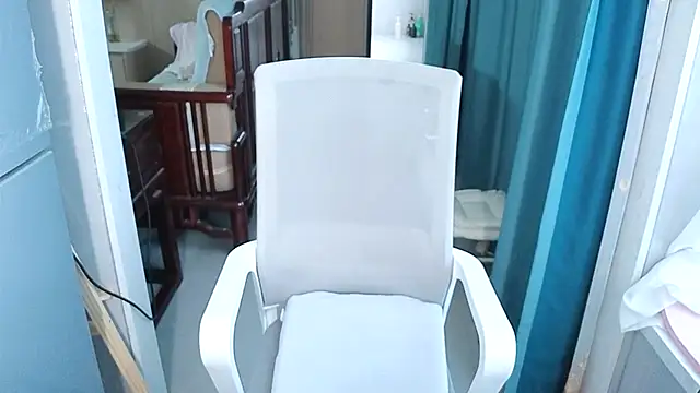 palzkybi123 online show from 01/01/25, 03:02