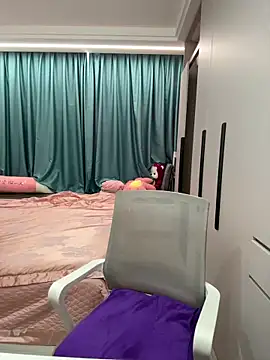 palzkybi123 online show from 02/03/26, 01:59