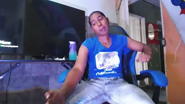 yohatinelly07 online show from 09/24/25, 09:51