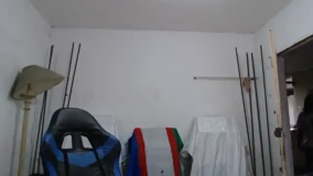 yohatinelly07 online show from 11/12/25, 09:36