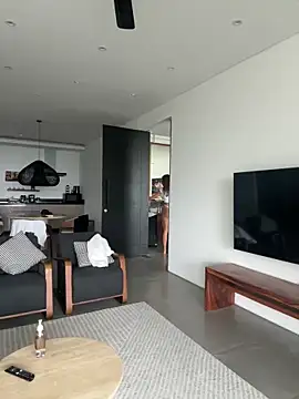 JuicyFruits93 online show from 10/26/25, 06:30