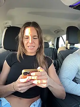 JuicyFruits93 online show from 12/15/25, 01:48