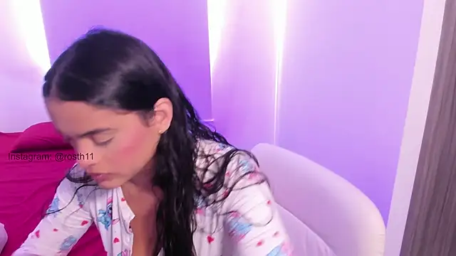 Snapshot of rossth1 chatting on 01/14/25, 07:21 rossth1 online show from 01/14/25, 07:21