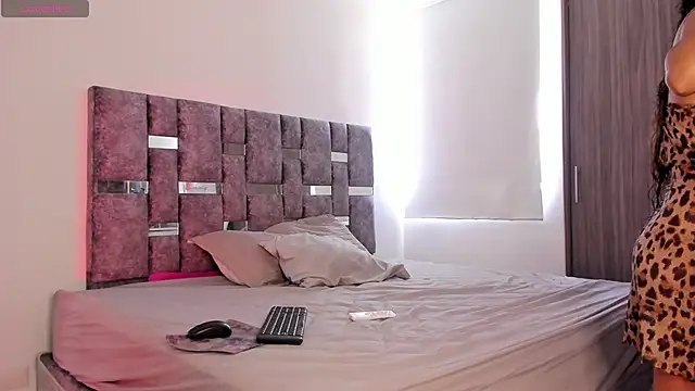 Snapshot of rossth1 chatting on 02/28/26, 07:48 rossth1 online show from 02/28/26, 07:48