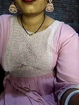 Snapshot of Simaran_bhabhi chatting on 02/07/25, 03:41 Simaran bhabhi online show from 02/07/25, 03:41