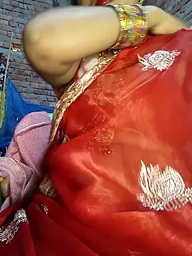 Snapshot of Simaran_bhabhi chatting on 02/12/25, 07:34 Simaran bhabhi online show from 02/12/25, 07:34