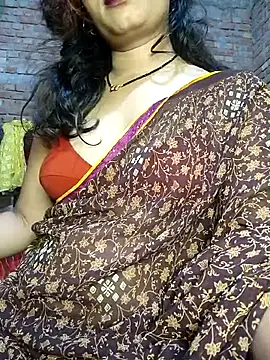Snapshot of Simaran_bhabhi chatting on 02/15/25, 07:06 Simaran bhabhi online show from 02/15/25, 07:06