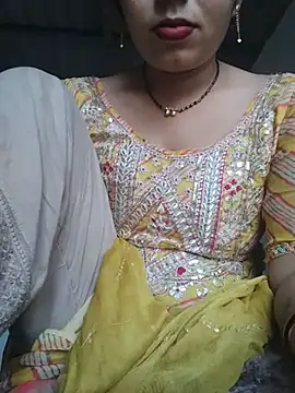 Snapshot of Simaran_bhabhi chatting on 06/24/26, 12:20 Simaran bhabhi online show from 06/24/26, 12:20