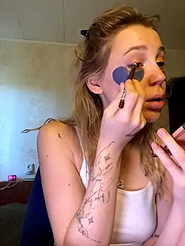 meanexx online show from 10/15/25, 05:18