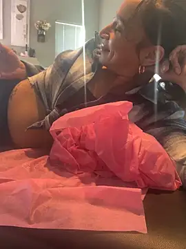 Shuggabutt online show from 01/19/25, 09:55