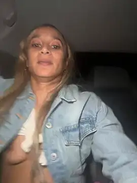 Shuggabutt online show from 02/10/25, 03:57