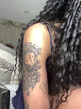 Shuggabutt online show from 02/20/26, 04:40