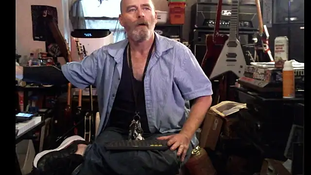 SirGarMack online show from 07/15/26, 04:56