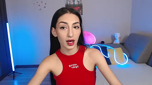 Lina Robbins online show from 03/10/25, 12:18