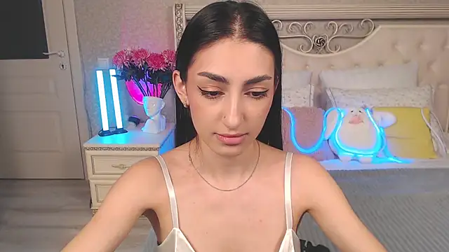 Lina Robbins online show from 02/17/26, 10:38