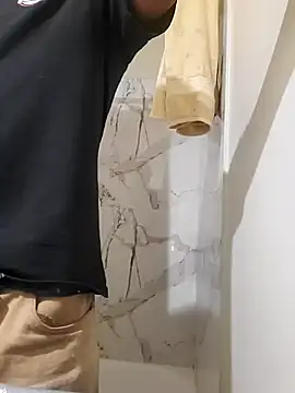 gaimov3r2024 online show from 10/04/25, 11:14