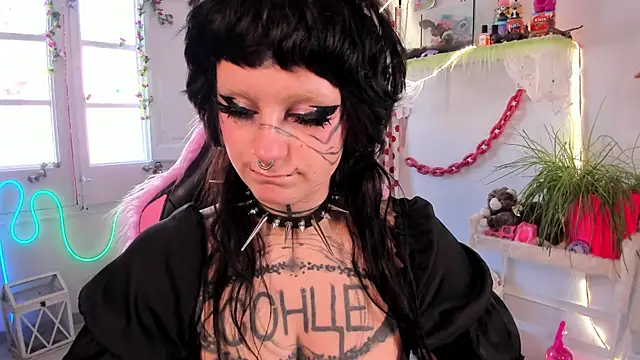 lady sontse  online show from 03/31/26, 11:43