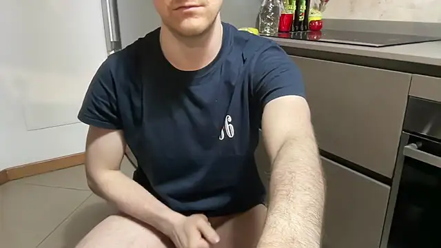 Snapshot of marguiabc chatting on 03/15/25, 11:50 marguiabc online show from 03/15/25, 11:50