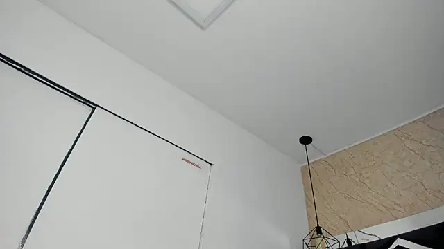 Snapshot of _Lixth_ chatting on 12/11/24, 07:25 Lixth online show from 12/11/24, 07:25