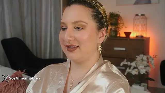 Ximenna Cruz online show from 03/05/26, 12:45