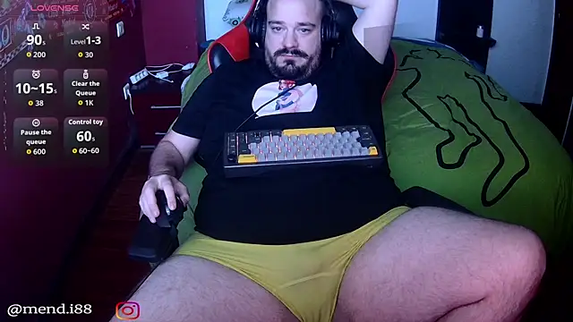 menditeta1 online show from 12/13/25, 10:37