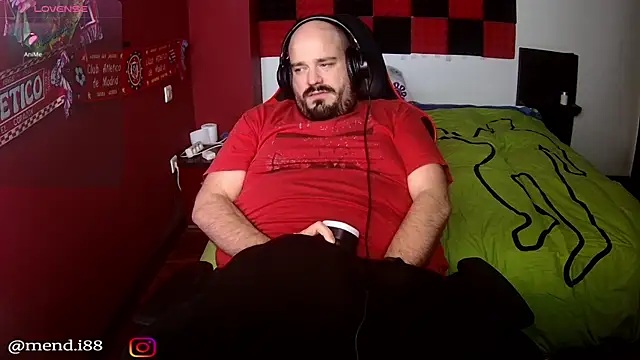 menditeta1 online show from 12/15/25, 08:57